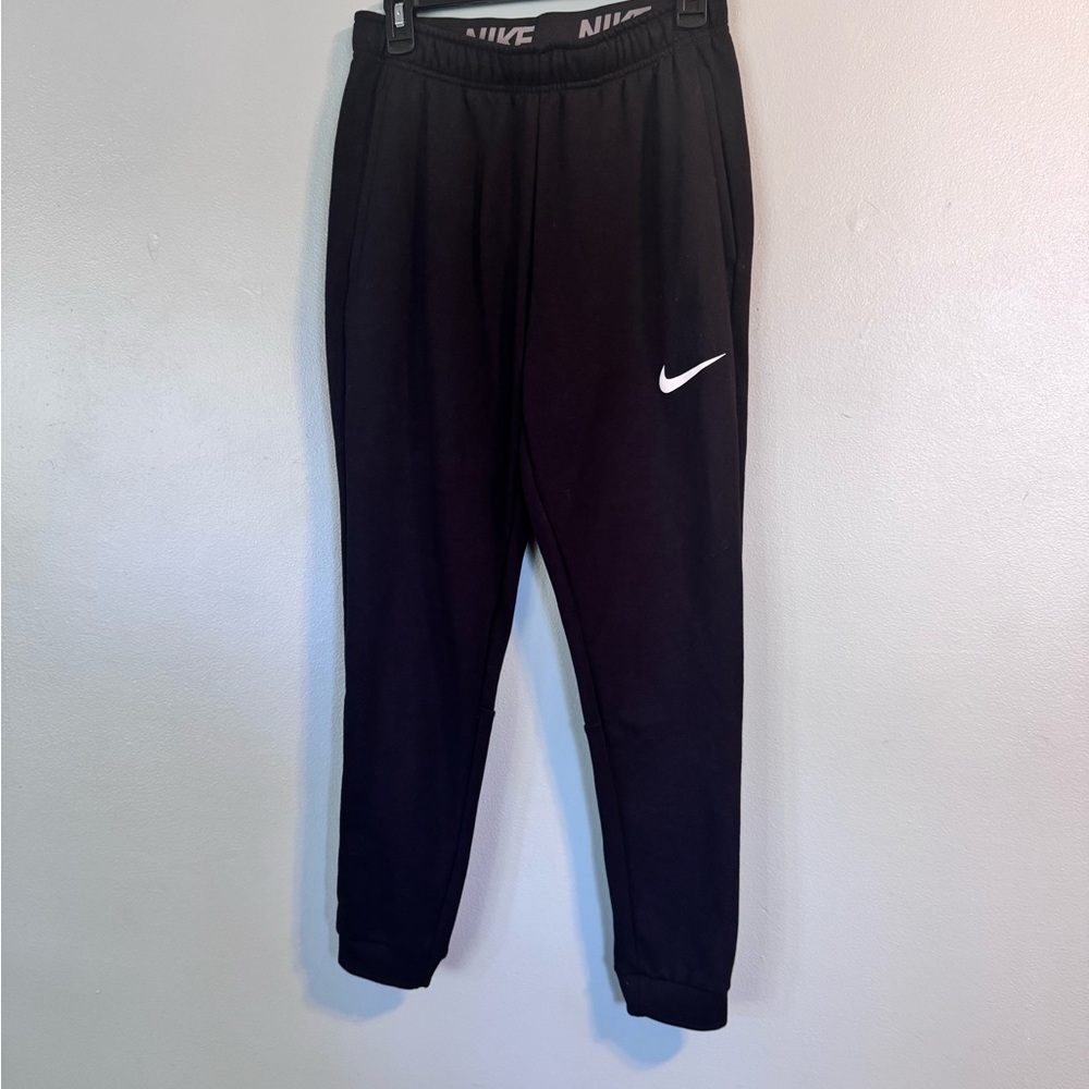 Nike Dri-FIT Black Apparel